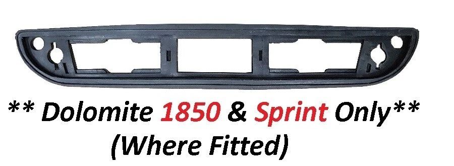 REAR NUMBER PLATE LIGHT MOUNTING RUBBER SEAL x1 (Triumph Dolomite) (1850 & Sprint) (**WHERE FITTED**) (1971- 81) 